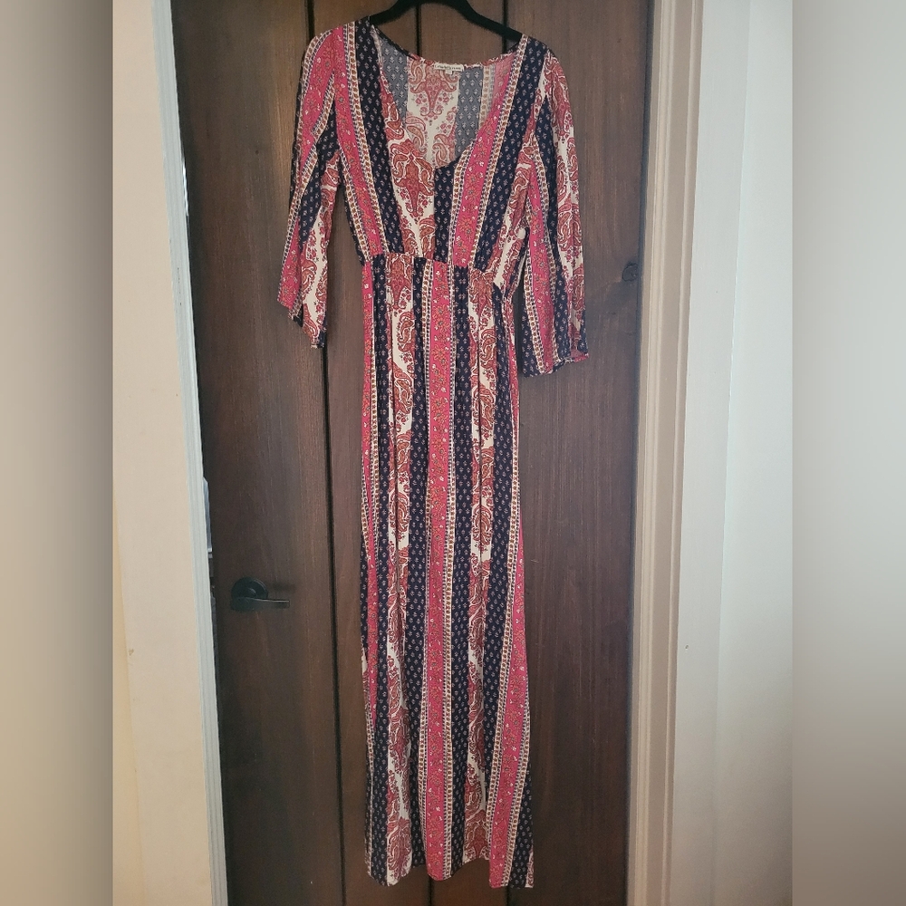 NEW NWOT Charlotte Russe mukti Color Paisley Maxi Dress-Small